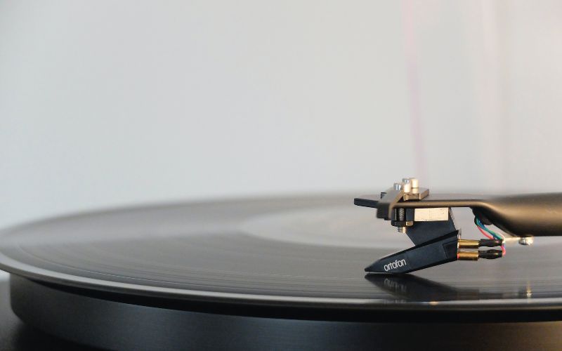 royalty-free music vs copyright-free music vs claim-free music