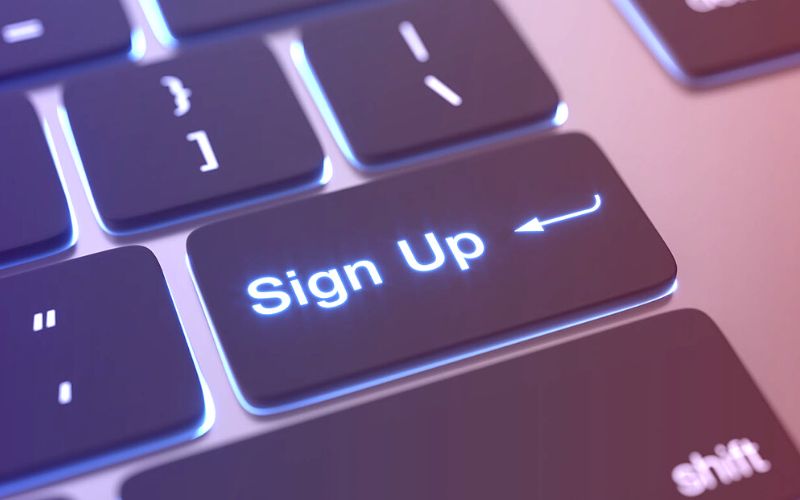 YouTube channel memberships make money
